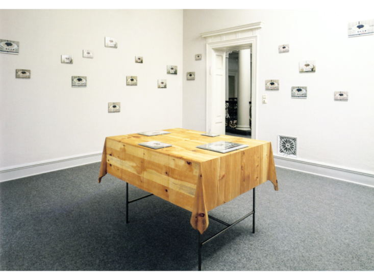 Martin Kippenberger　Untitled (Tokyo Table)　1990